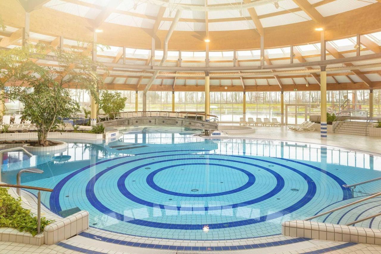 Mit Meerblick Und Balkon, Gratis Nutzung Vom Ahoi Erlebnisbad Und Sauna In Sellin - Meeresblick Fewo 25 Гьорен Екстериор снимка