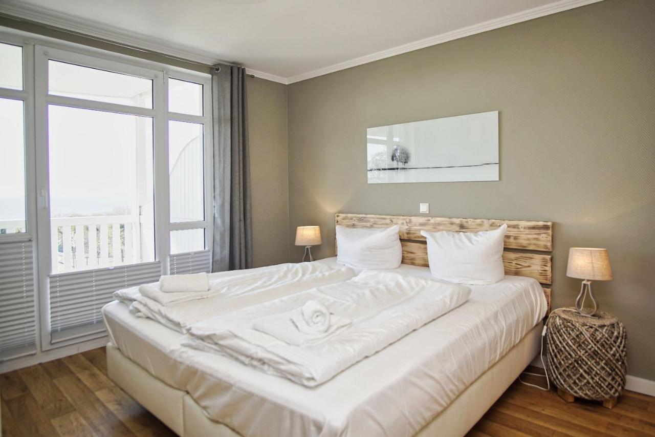 Mit Meerblick Und Balkon, Gratis Nutzung Vom Ahoi Erlebnisbad Und Sauna In Sellin - Meeresblick Fewo 25 Гьорен Екстериор снимка